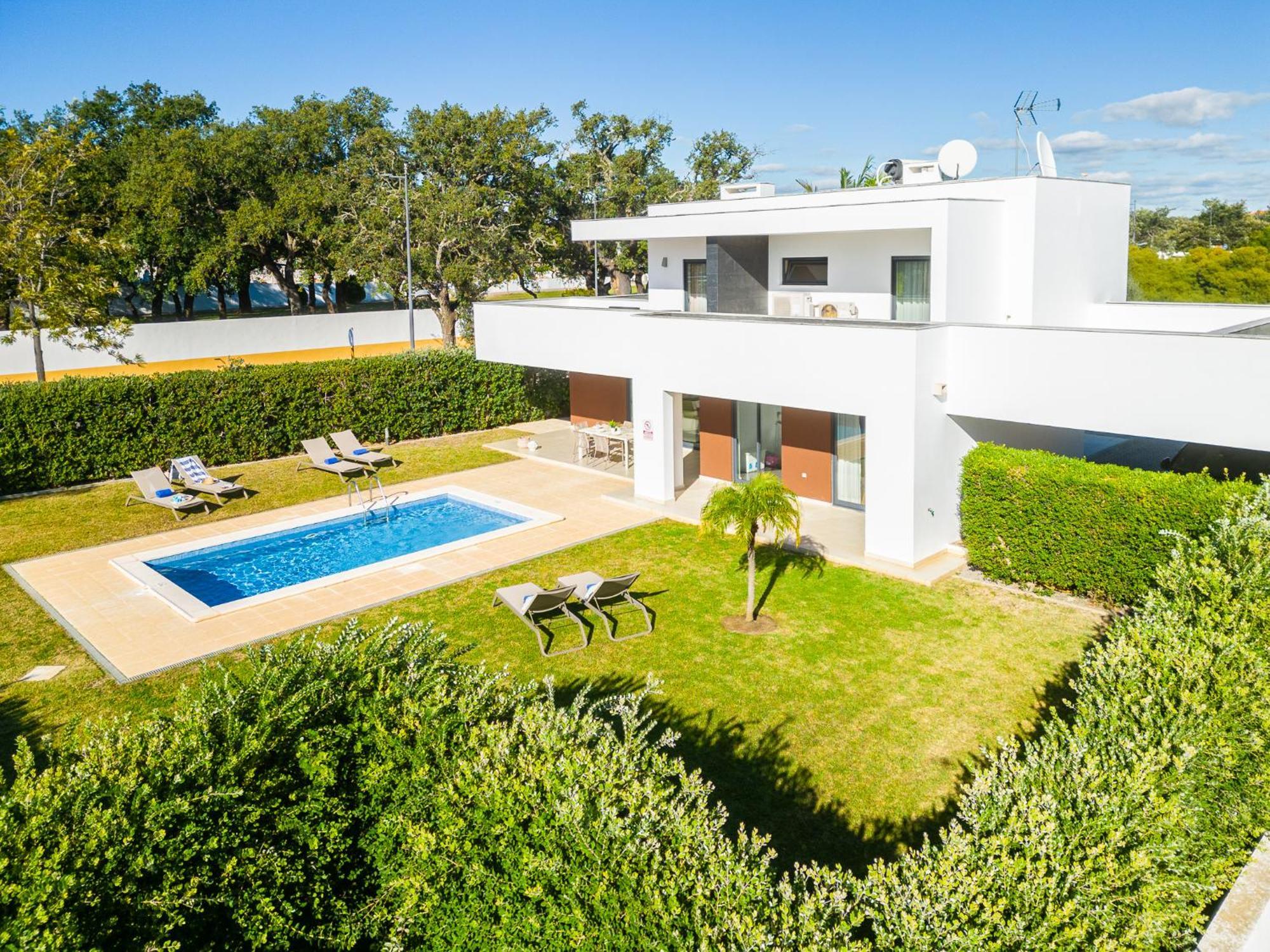 Villas Novochoro - Large Garden- Heatable Pool By DreamvillasΑλμπουφέιρα Εξωτερικό φωτογραφία